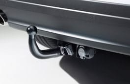 Detachable Tow Bar, 17MY only