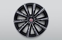 20" Style 1066, Diamond Turned with Gloss Black contrast, rear