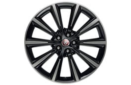 19" Style 1026, Diamond Turned with Gloss Black contrast, front image